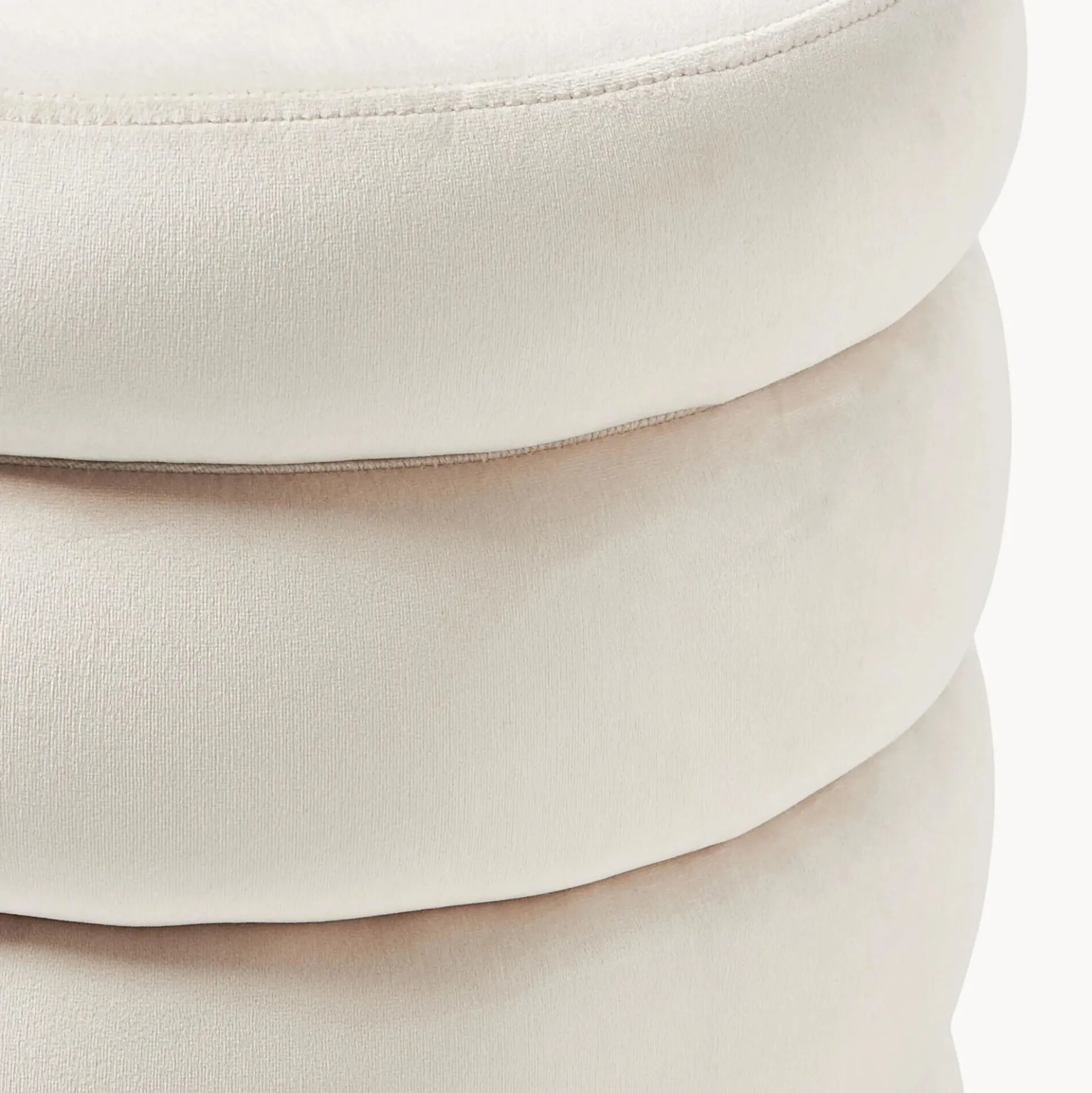 Alto Pouf with Storage Space, feather off white