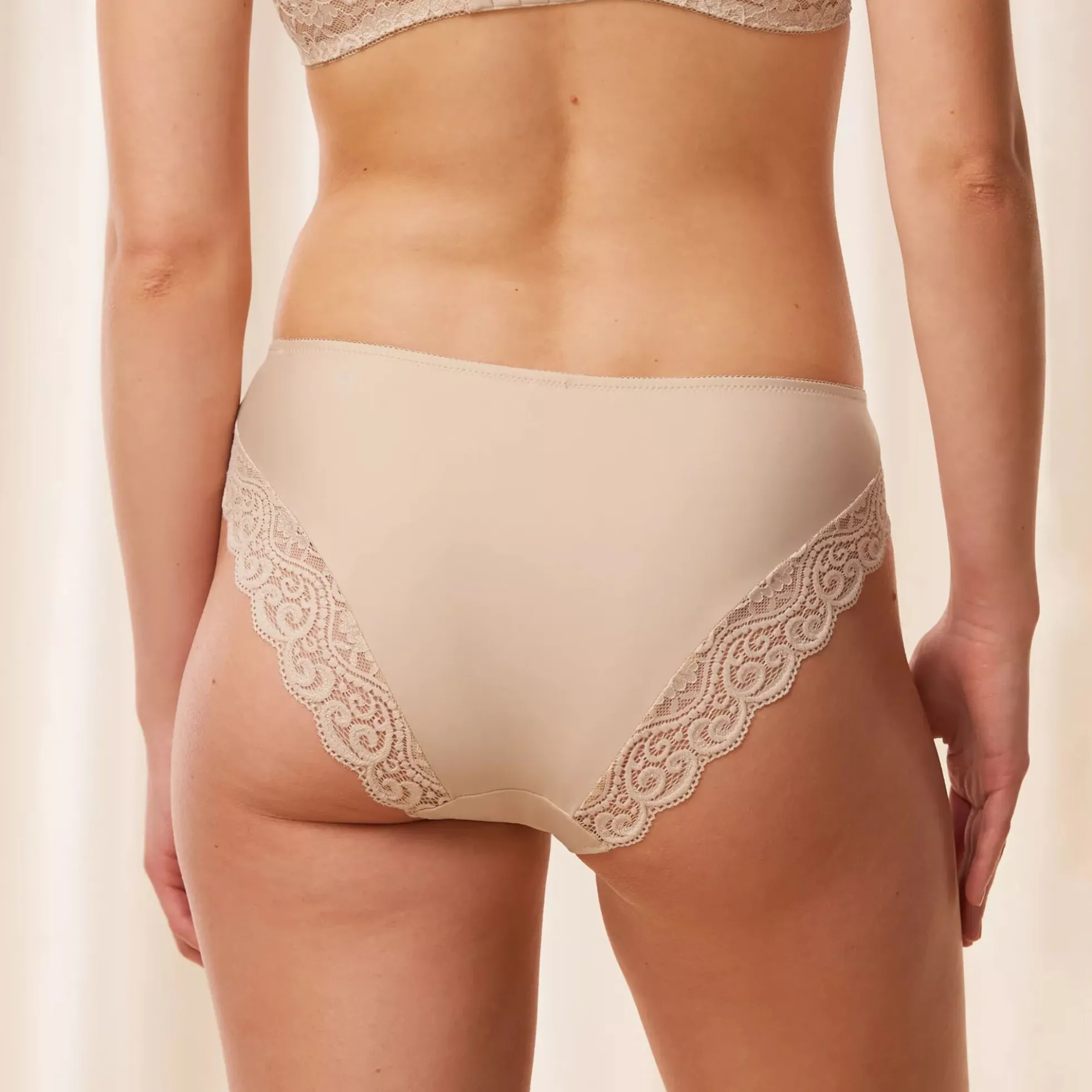 Amourette Tai Briefs, skin