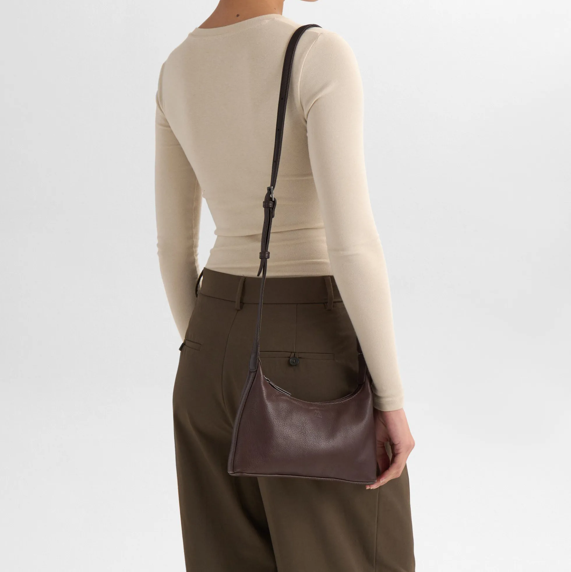 AvenyaMBG Cross. Bag Soft V., espresso brown