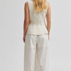 Avida Trousers, eggnog