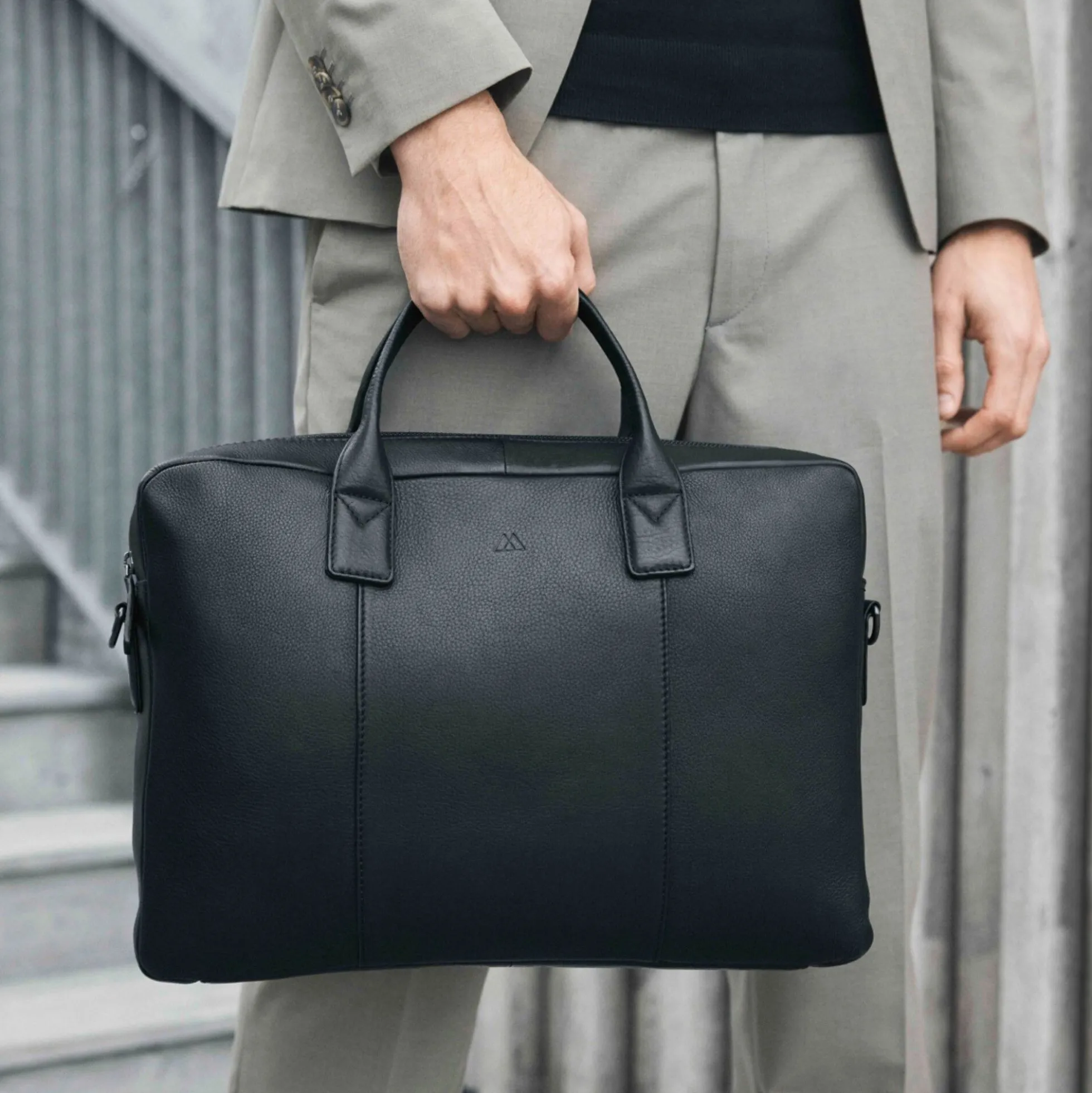 AxelMBG Laptop Bag, black