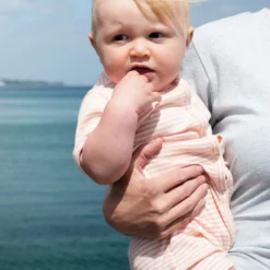 Baby Short Suit Stripe, coral/offwhite