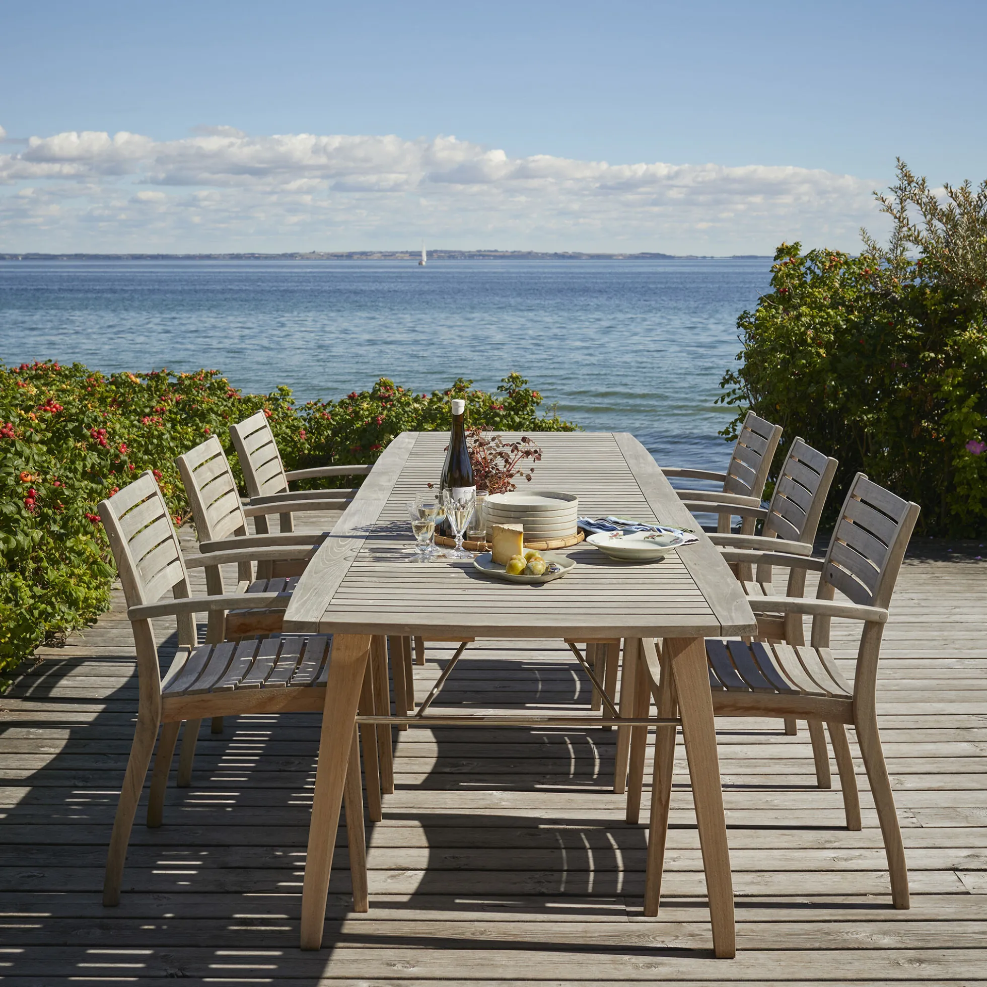 Ballare Table