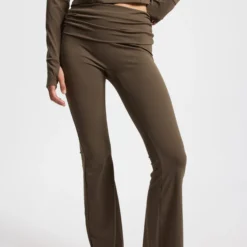 Butter Soft Flare Tights All day, dark brown