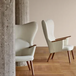 CH78 Mama Bear loungestol, cream/olieret valnød