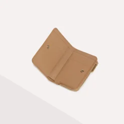 C-Me Wallet, skin