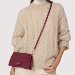 Coccinelle C-Me, cognac