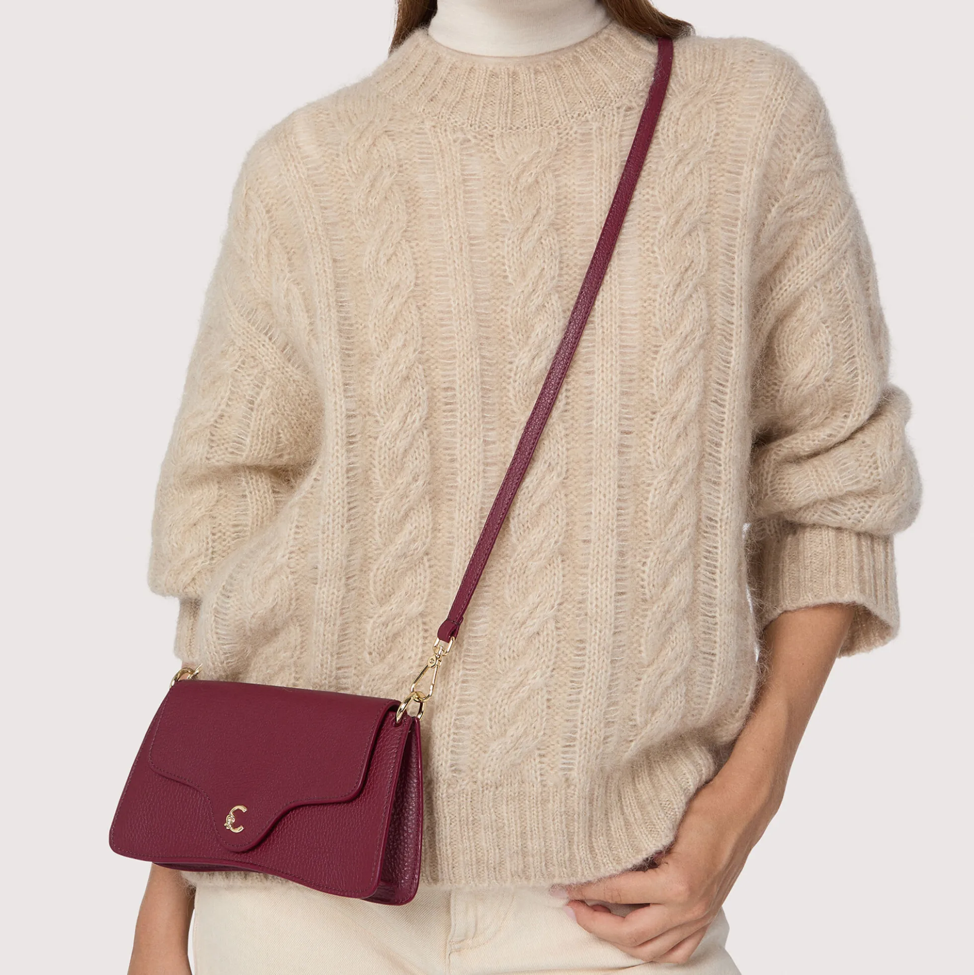 Coccinelle C-Me, cognac