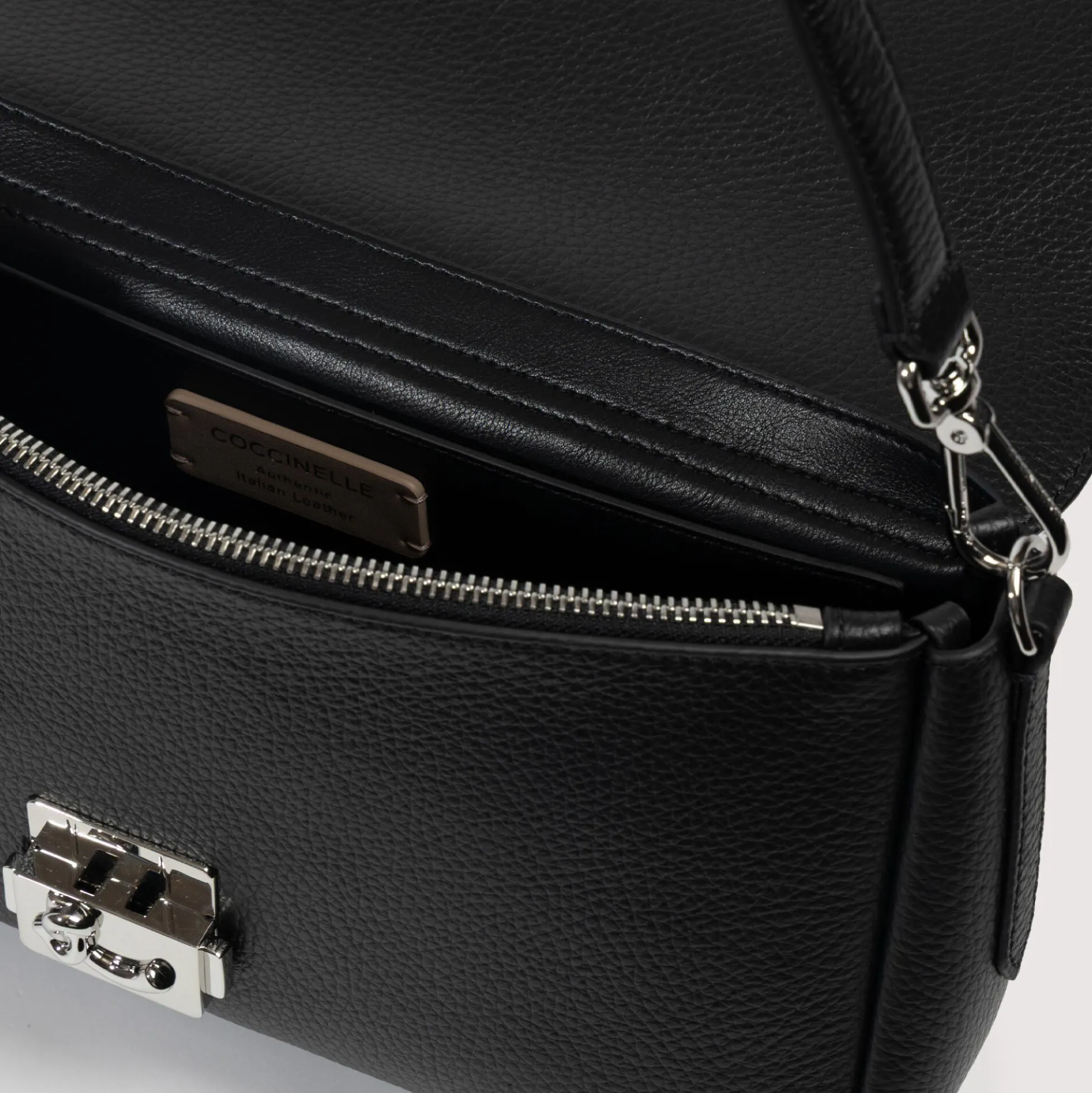 COCCINELLE C-ME LOCK, noir