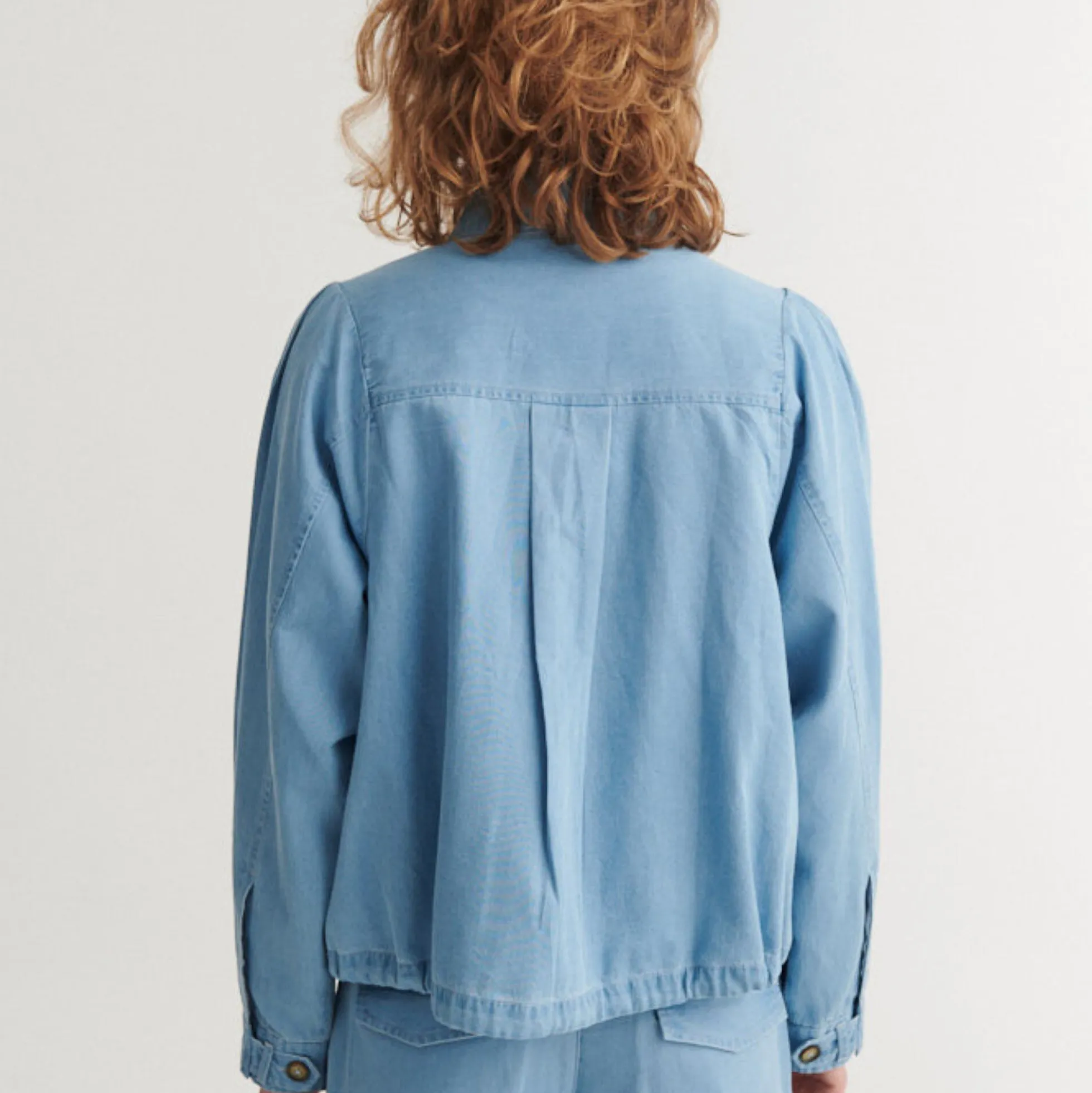 Cody Jacket, light wash