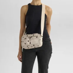 DarlaMBG Crossb. Monochrome, polka dot, creme