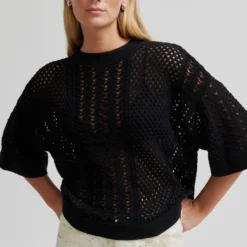 Deya Knit O-Neck, black