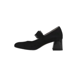 Elisa, black