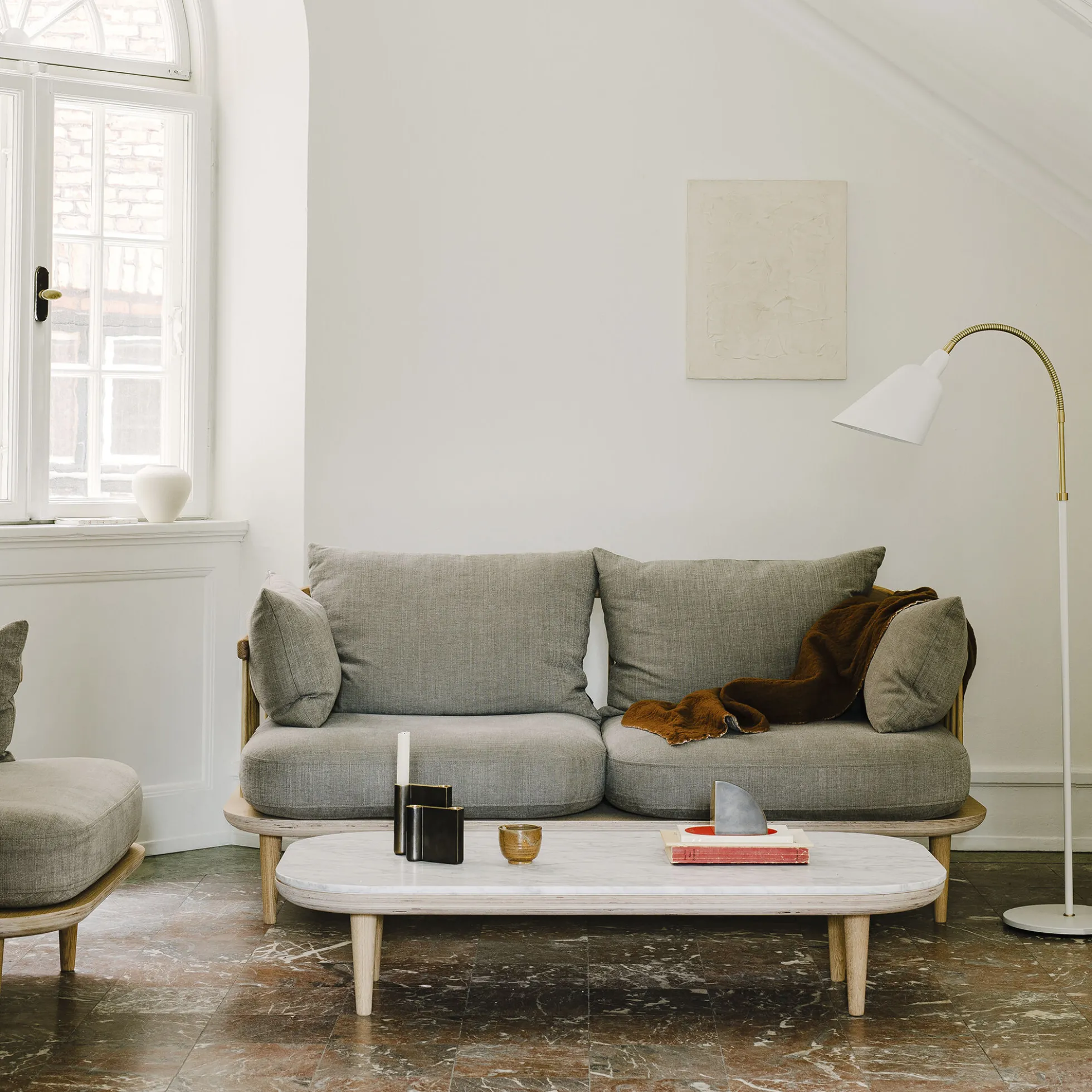 Fly SC5 Coffee Table, Bianco Carrara marble/oiled oak
