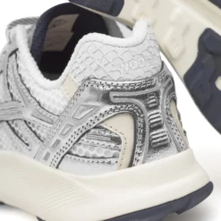 Freja Metallic, silver