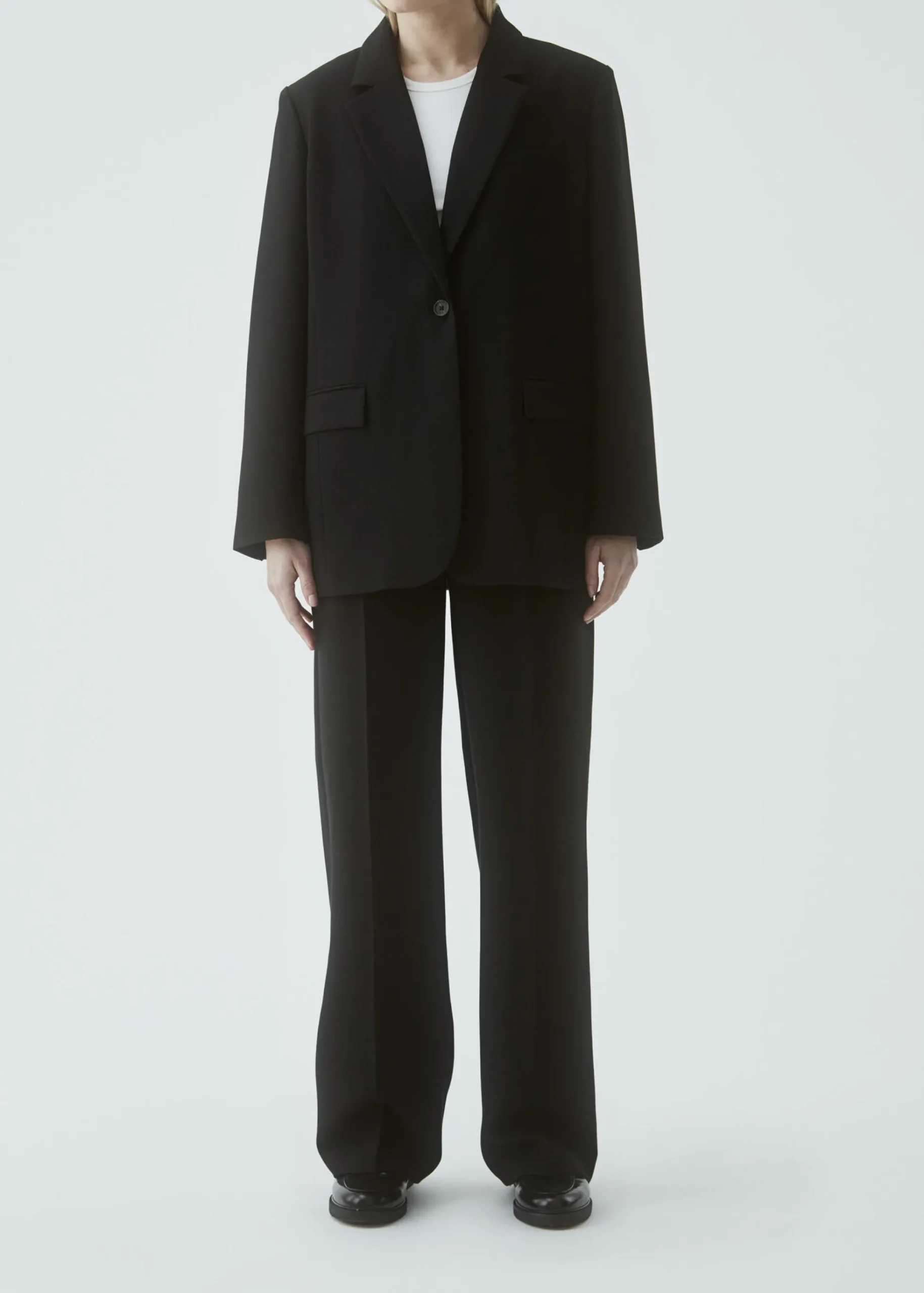 Gale Blazer, black