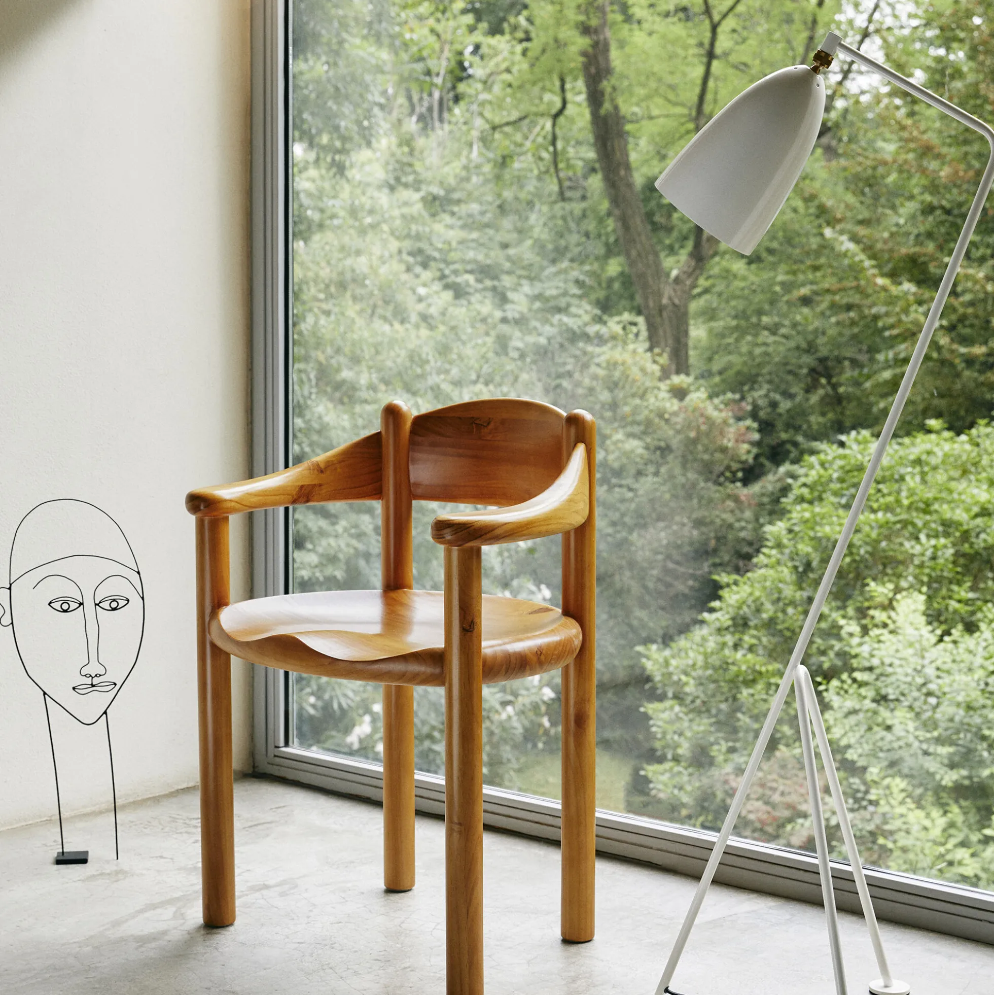 Gräshoppa Floor Lamp, alabaster white glossy