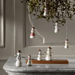 Hammershøi Christmas Snedreng hængende