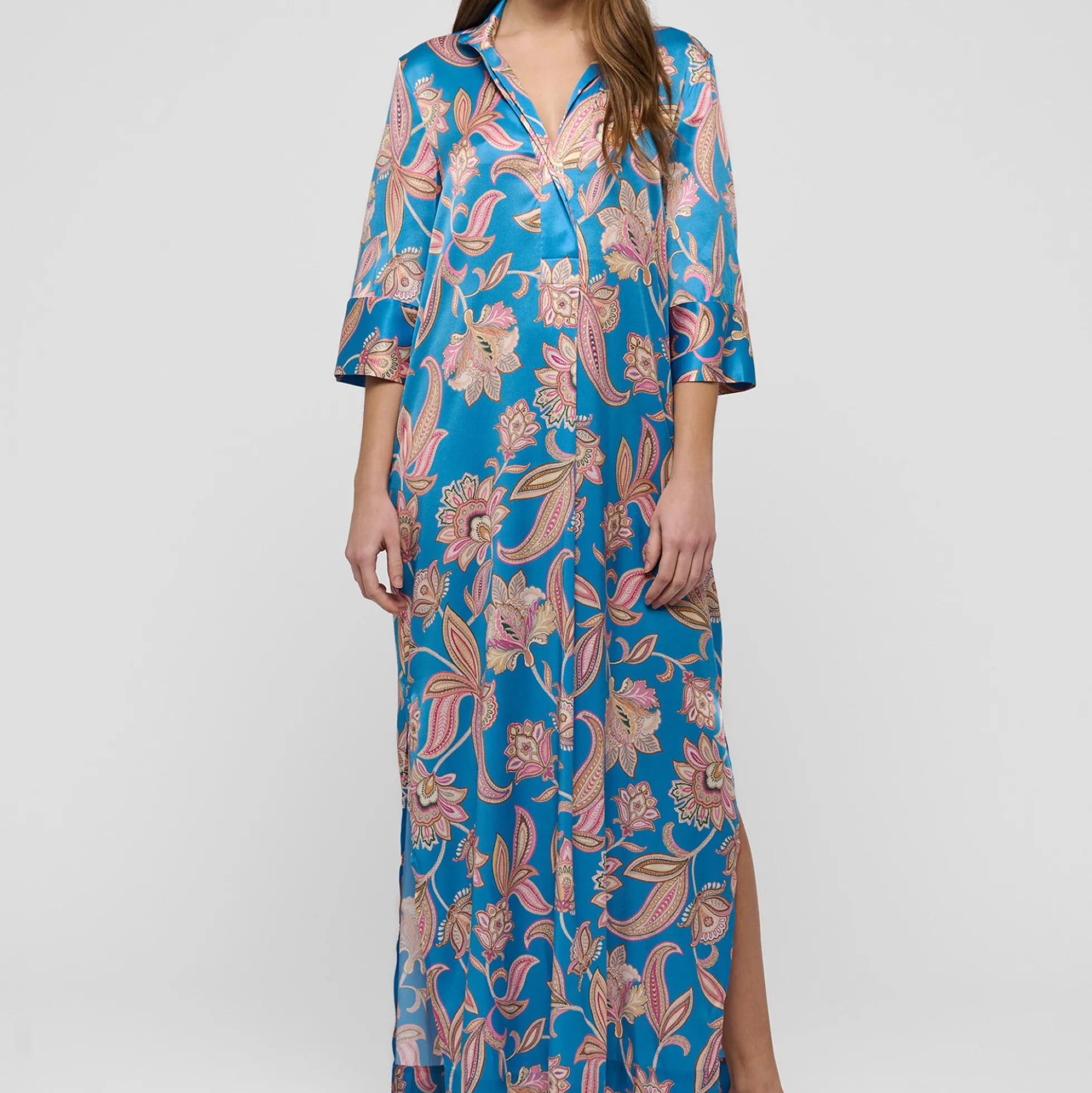HelgaDEA, noble paisley