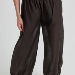Hidie Trousers, chocolate torte