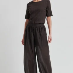 Hidie Trousers, chocolate torte