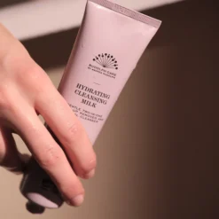 Hydrating Cleansing Milk