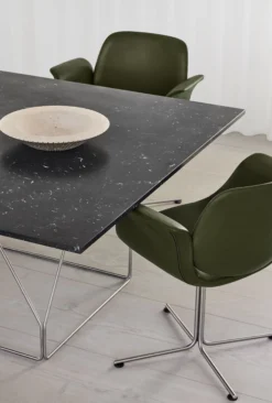 JG Table, black