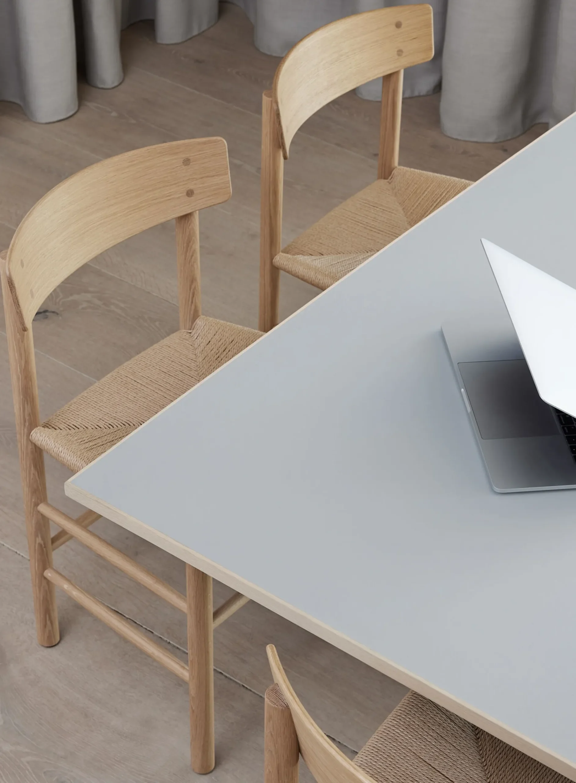JG Table, grey