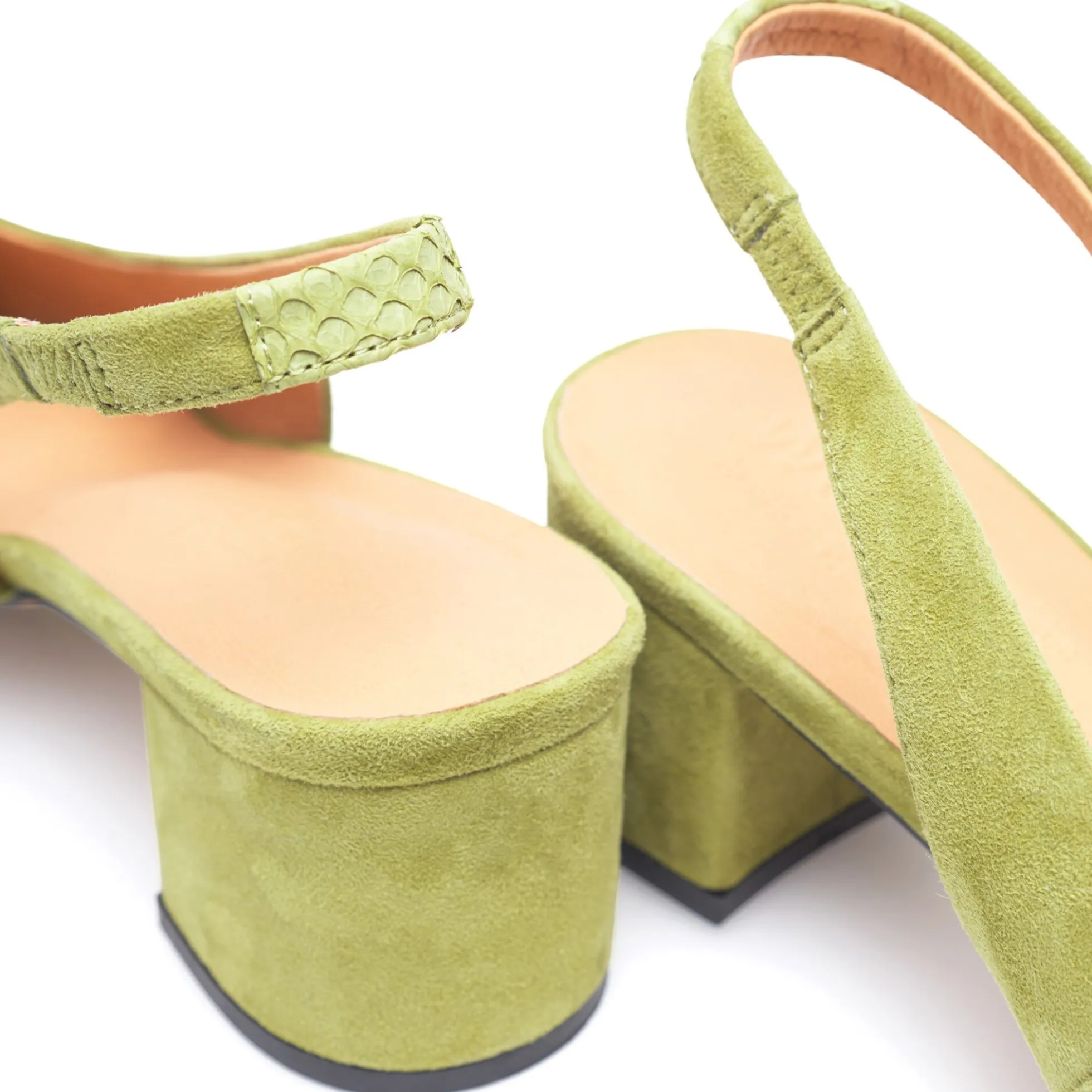 Julia S, bambus green