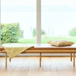KA100 daybed