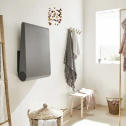 Leander Wally™ væghængt puslebord, dusty grey