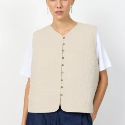 LR-PIPPA 2 Vest, island fossil