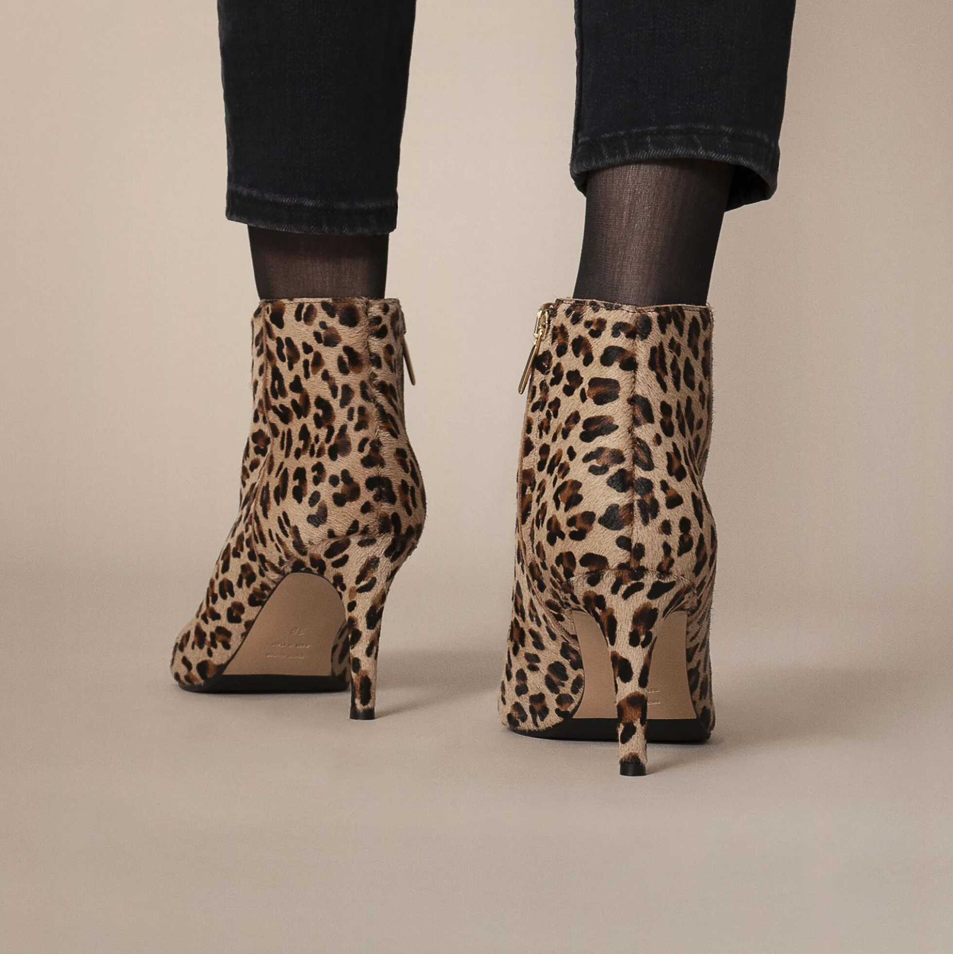 Lulu Leo, brown
