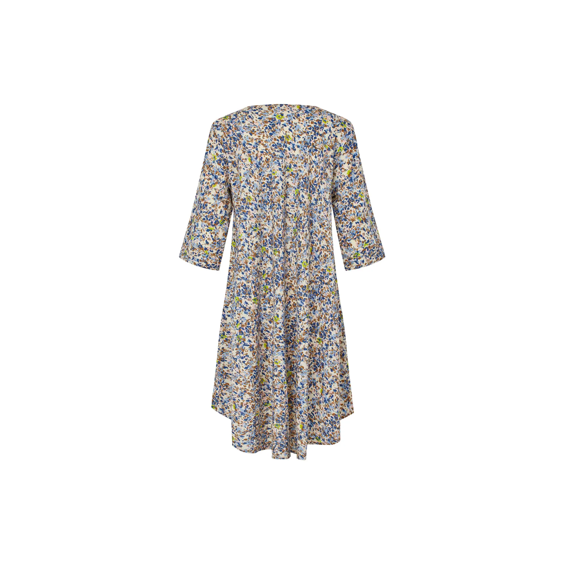 MaNora, placid blue