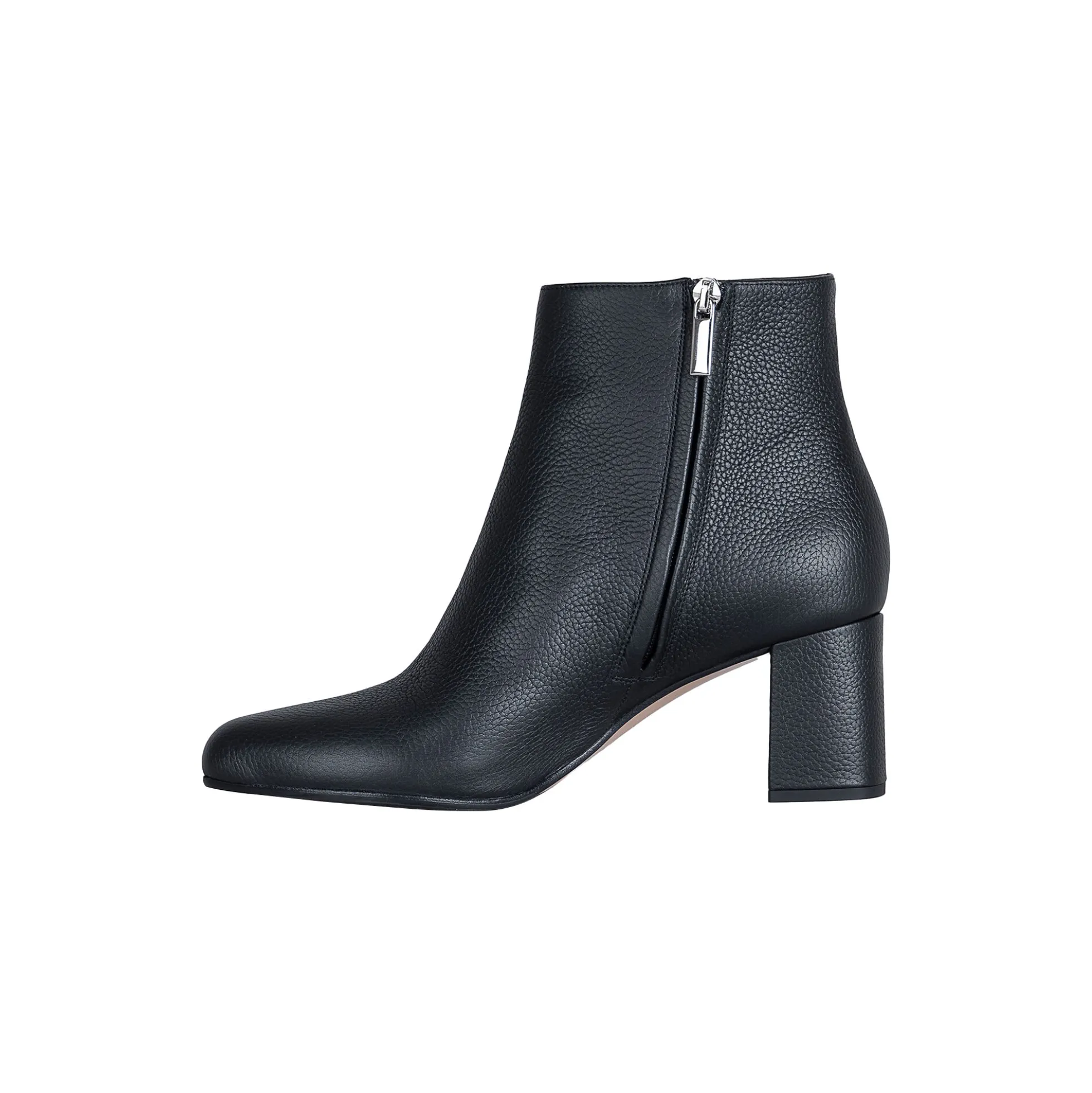 Milena, black