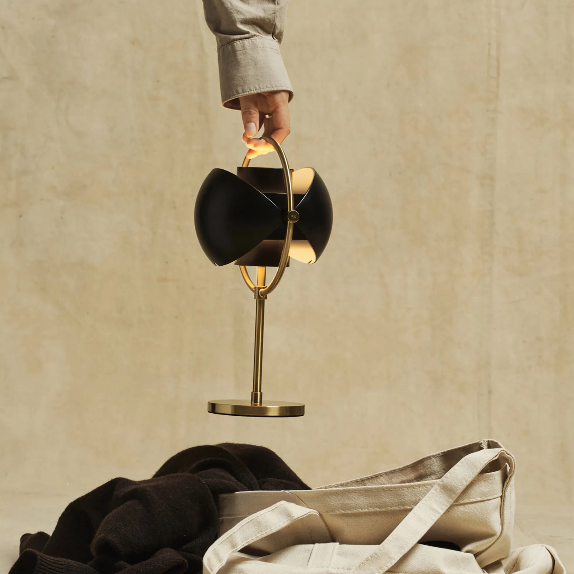 Multi-Lite Portable Lamp, black semi matt/brass