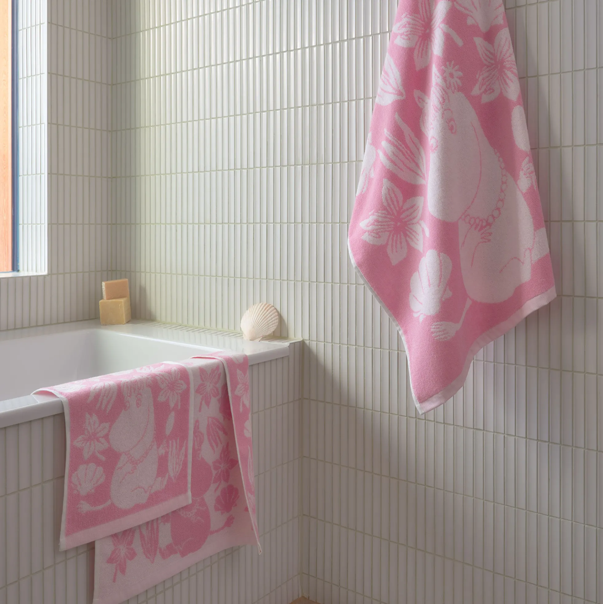 Mumi håndklæde seashells pink