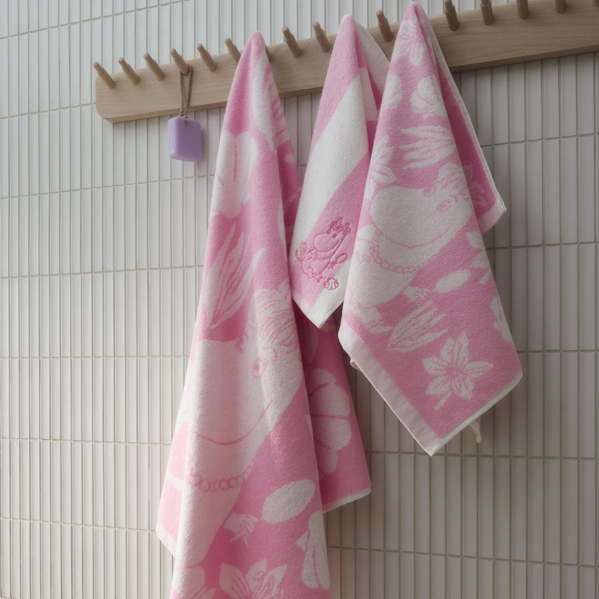 Mumi håndklæde seashells pink