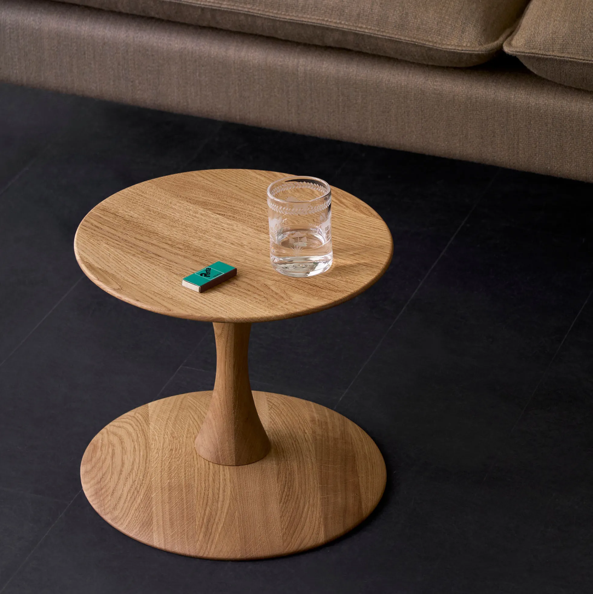 ND102 Trisse taburet, eg olie