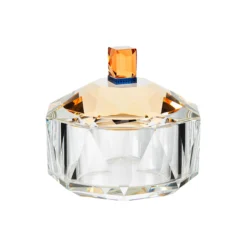 New Haven Basin, amber