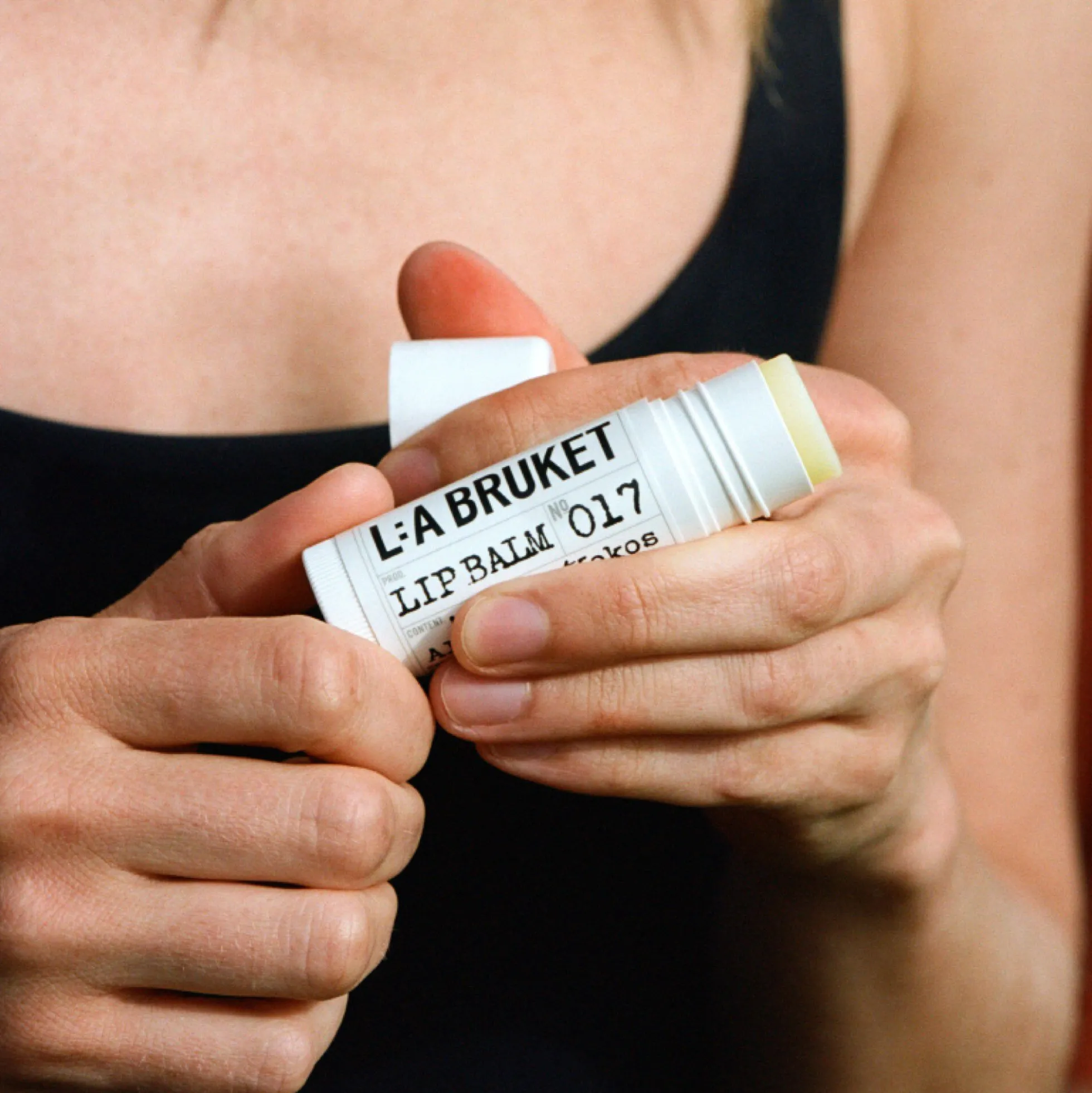 No. 017 Lip Balm, almond/coconut