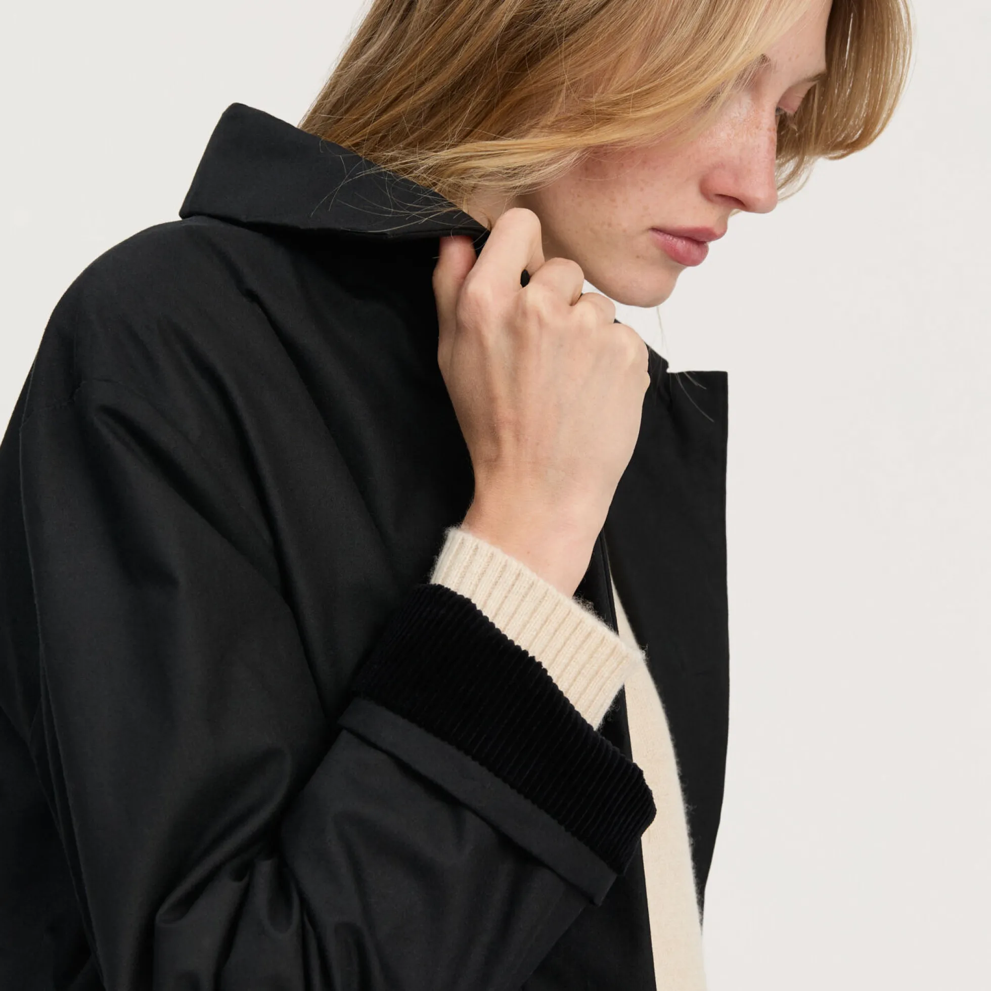 Noor Coat Oilskin, black