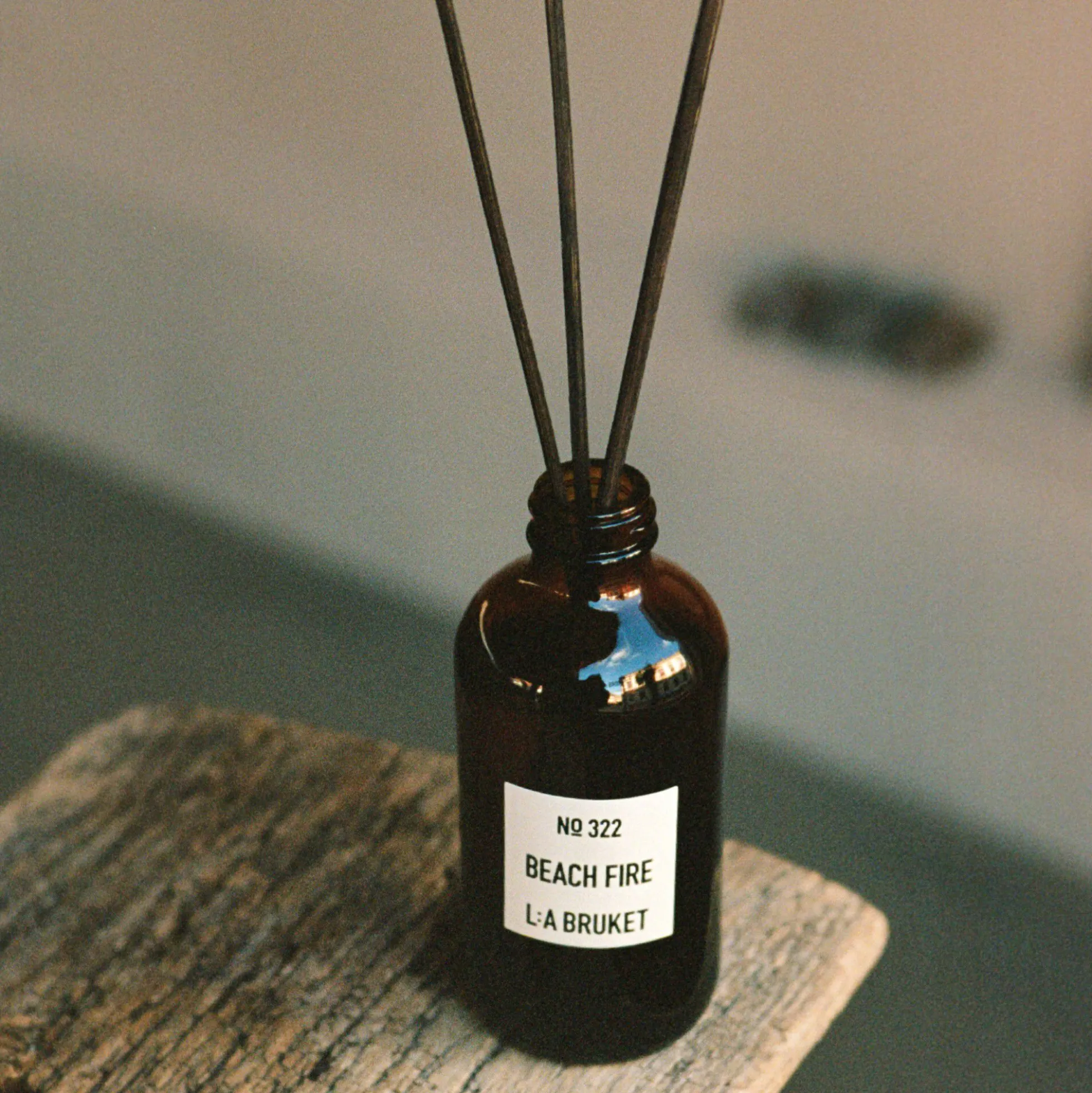 No. 322 Room Diffuser, beach fire