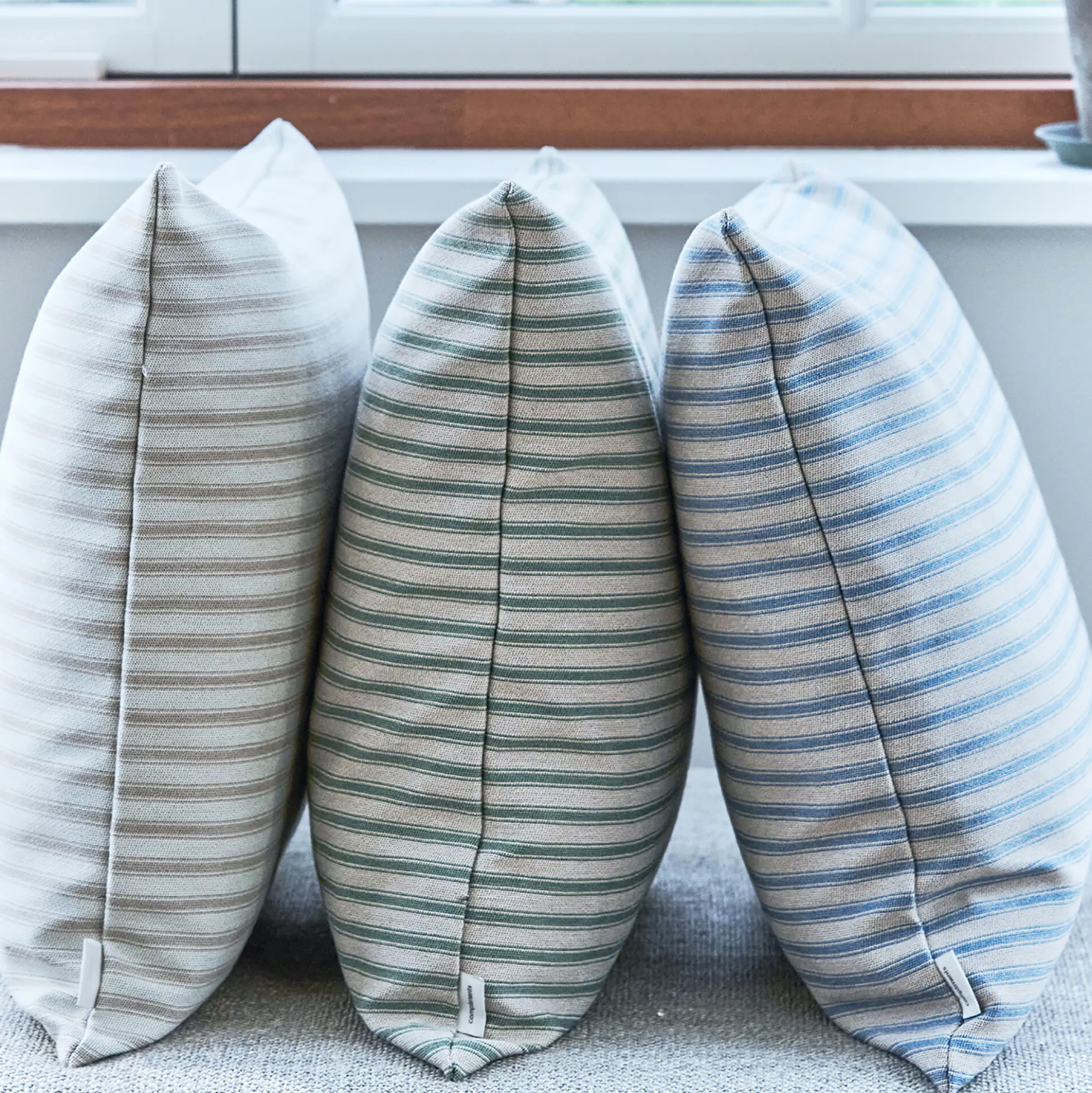Outdoor Fine Stripe pude, blue