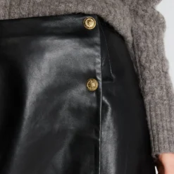 1034PBOKomi leather skirt, black