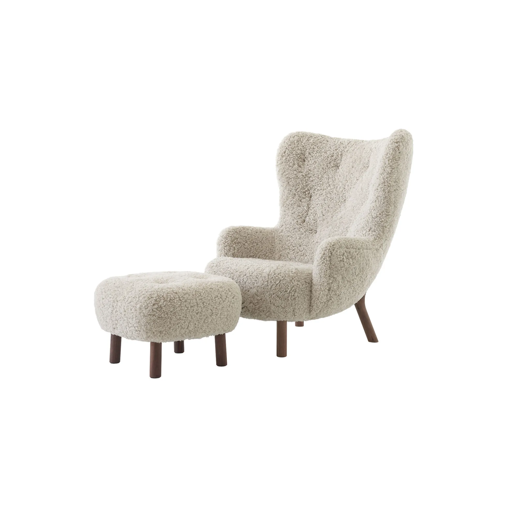 Petra VB3 Lounge Chair, Sheepskin Moonlight/oiled walnut