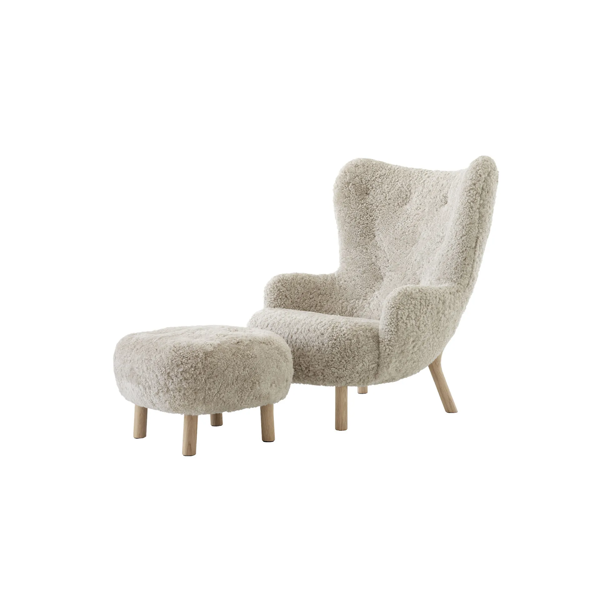 Petra VB3 Lounge Chair, Sheepskin Moonlight/oiled oak