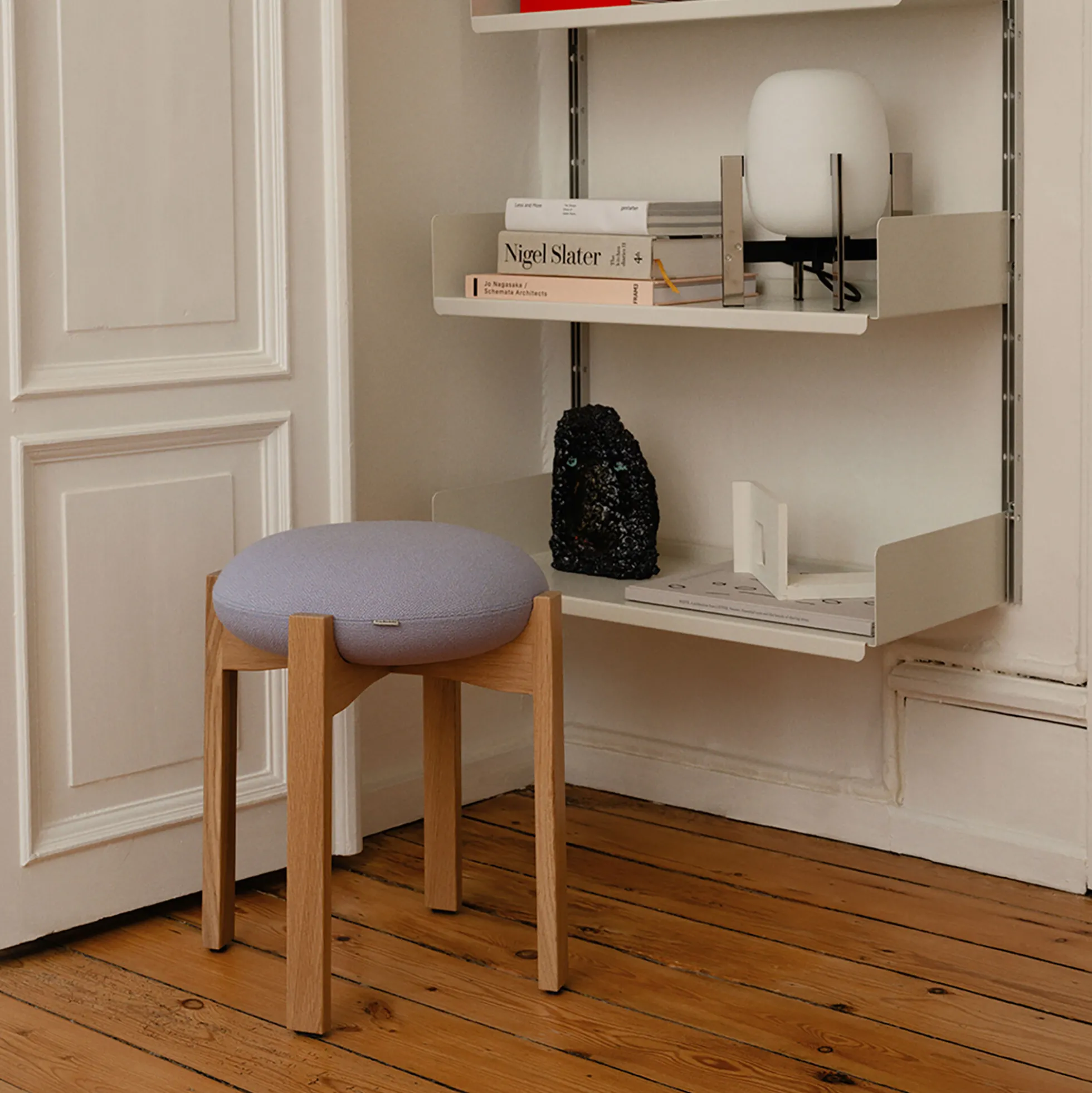 Pioneer Stool, vidar 723