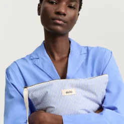 Pouch Petite, mix air blue