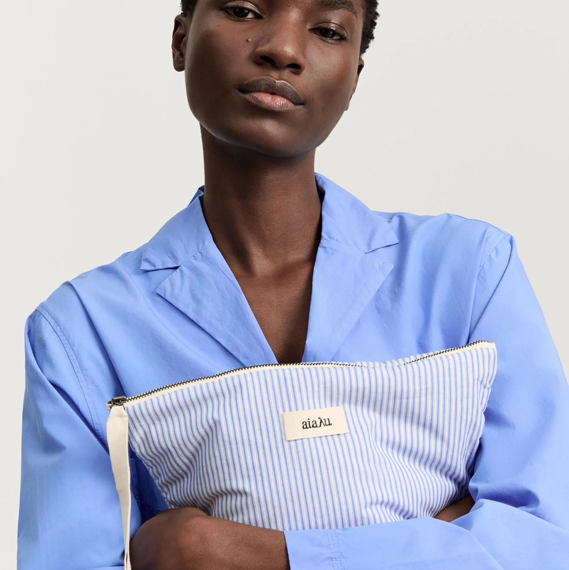 Pouch Petite, mix air blue